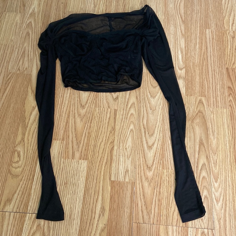 cropped mesh shirt